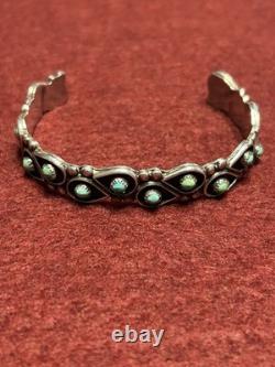 Vintage Zuni Snake Eye Turquoise Shadowbox Sterling Silver Bracelet 4.5