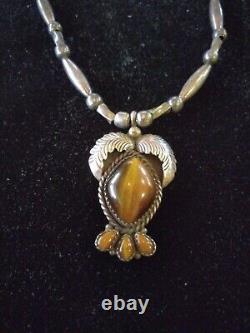 Vtg. Native American Handmade Sterling Silver Tigers Eye Pendent Necklace! 18