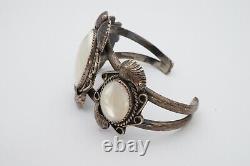 Vtg Native American Navajo Sterling Silver Mother Of Pearl Cuff Bracelet Coriz