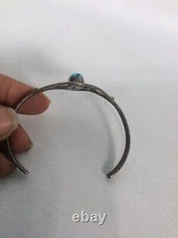 Vtg Native American Navajo Sterling Silver Turquoise Nugget Cuff Bracelet