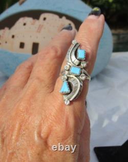 Vtg Native American Navajo long ring sterling silver carved turquoise 7 signed