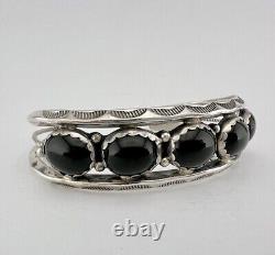Vtg Navajo Sterling Silver Black Onyx 1 Row Cluster Stamped Cuff Bracelet 33g