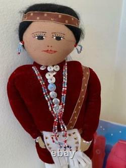 Wonderful Pair Vintage Native American Navajo Man & Woman Dolls With Jewelry